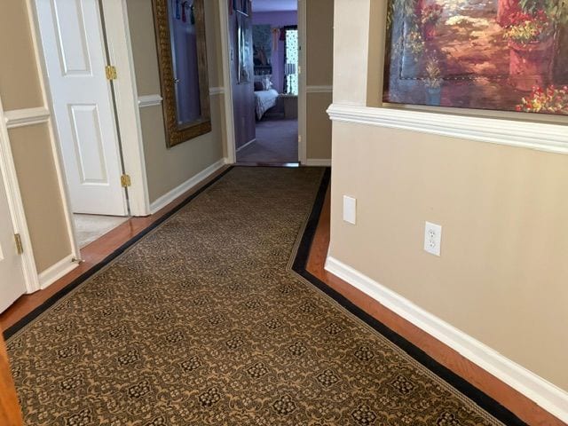 Bordered hall runner